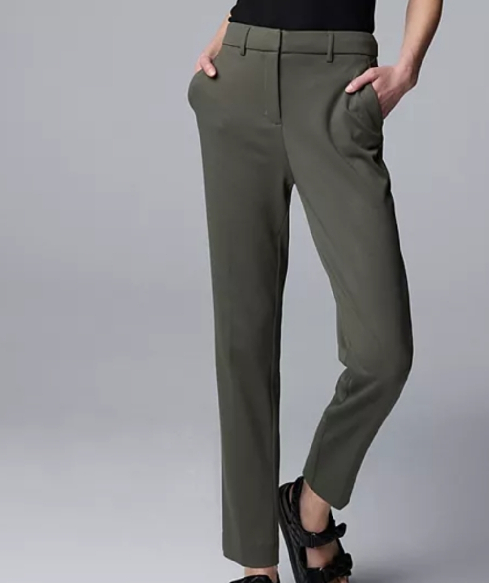 Simply Vera Vera Wang Women's Size Large Avocado Slim Straight Stretchy Pants!
